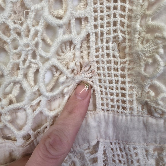 Solitaire Swim Cover Up Top Womens M Beige Crochet Lace Resort Beach Festival - Picture 12 of 14